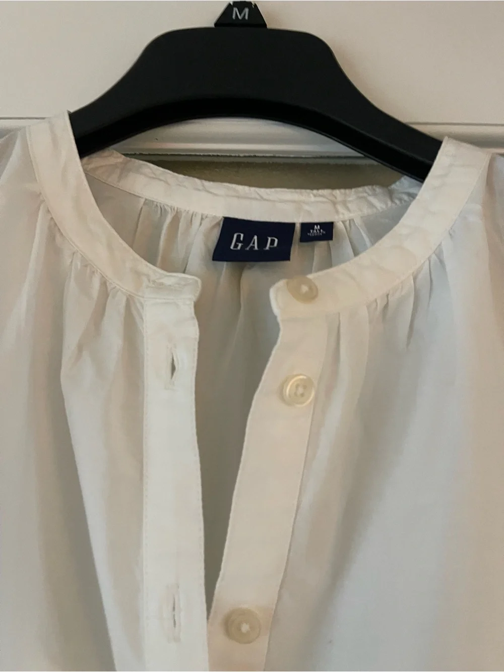GAP White Eyelet Tiered Sleeveless Shirt Dress with Slip Lining & Pockets - Picture 3 of 9